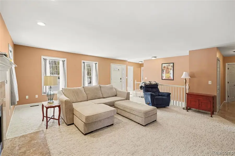 8530 Pineview Lake, Linden, MI  - #2