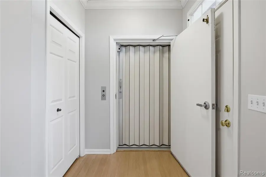 1468 Devon, Troy, MI  - #3