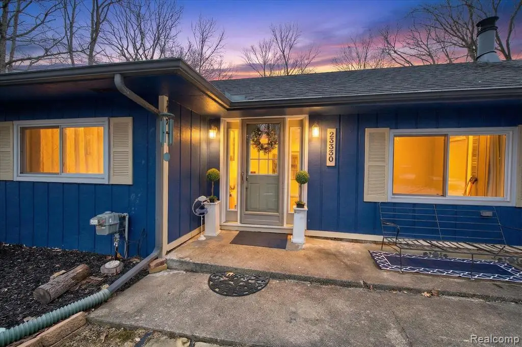 23330 Canfield, Farmington Hills, MI 48336 - #1