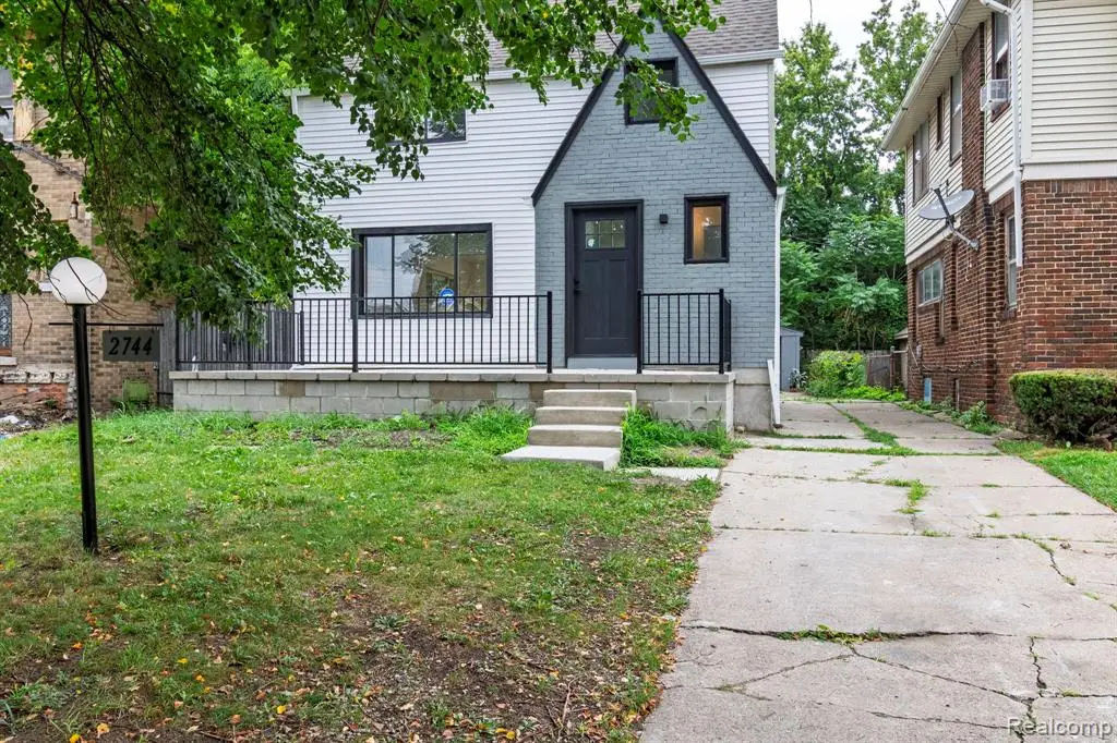2744 Lawrence, Detroit, MI  - #1