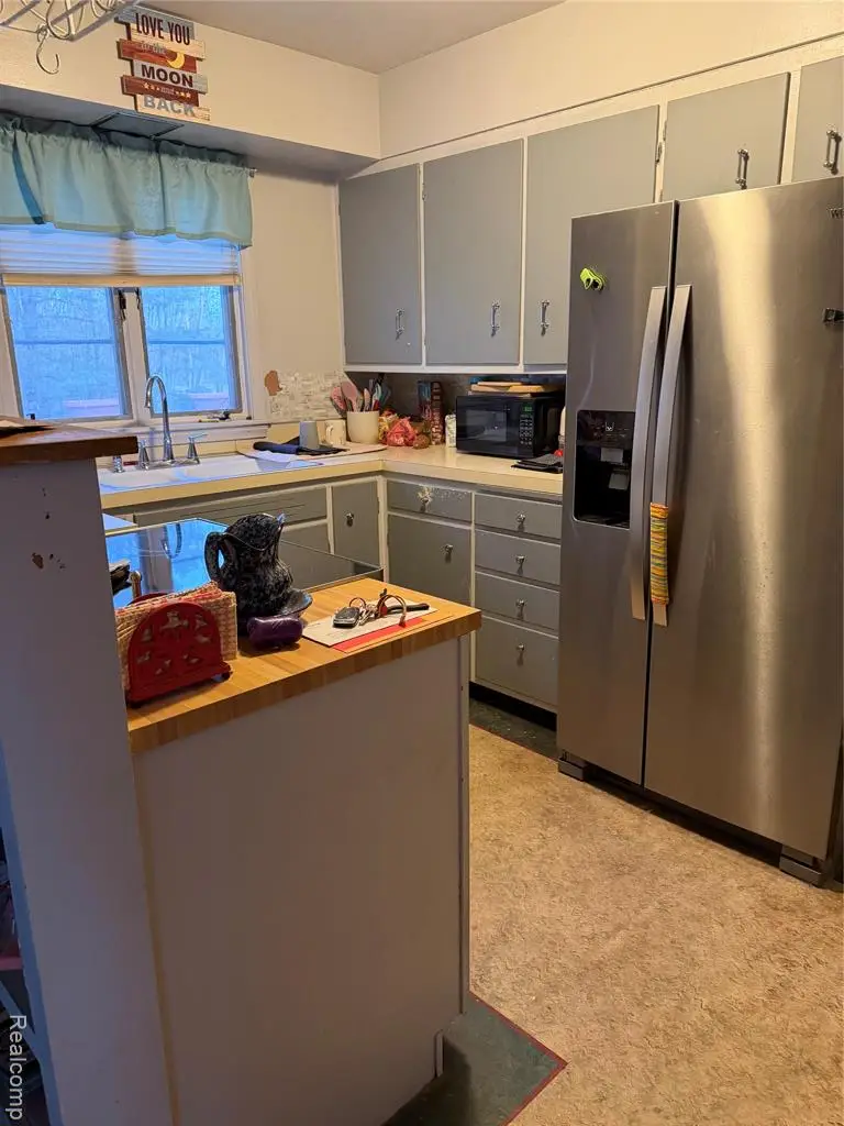121 Loomis, Clio, MI 48420 - #3