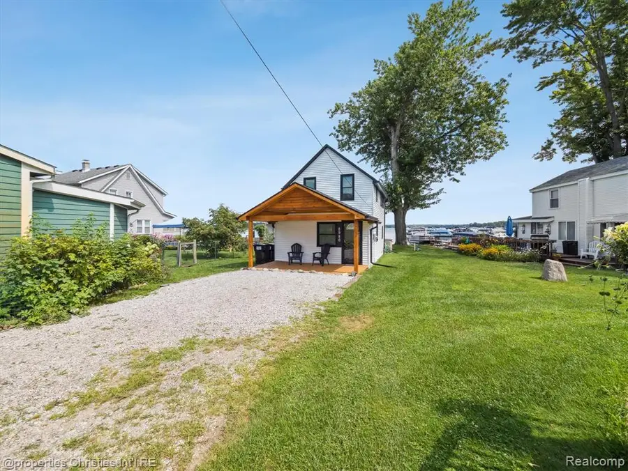 8980 Dexter Pinckney, Dexter, MI  - #3