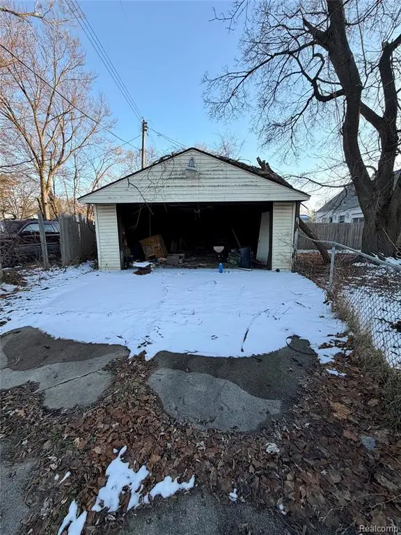 5518 Winthrop, Flint, MI 48505 - #3