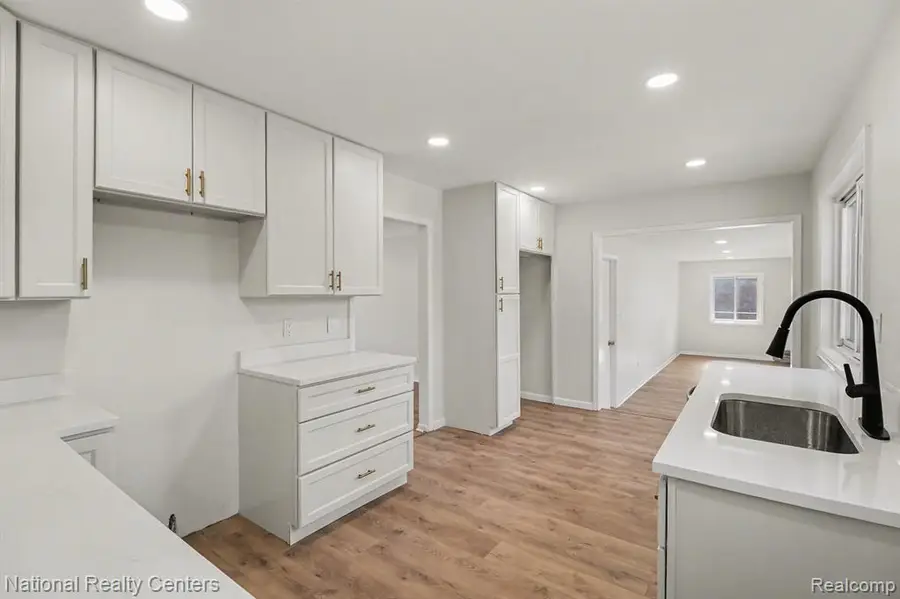 2602 Pinto, Commerce Township, MI  - #2