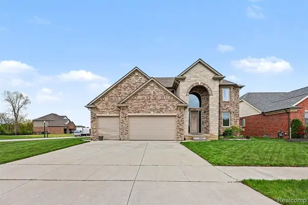 17198 Chianti, Macomb, MI 48042