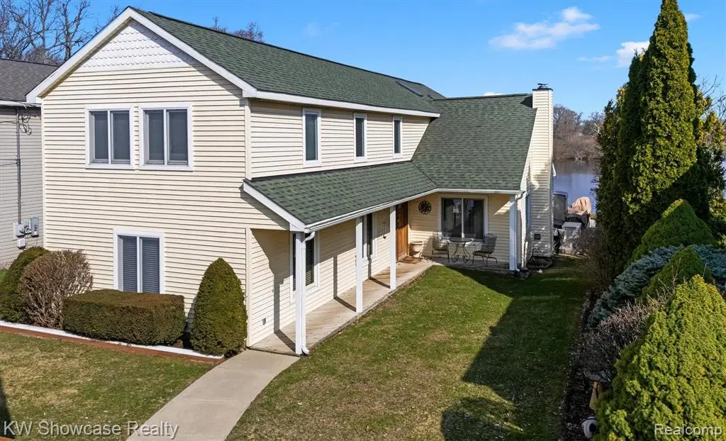 2324 N Duck Lake, Highland, MI 48356 - #1