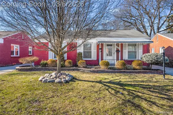 2052 Byrd, Dearborn, MI 