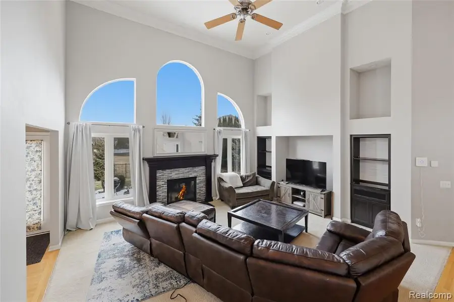 19389 Lakeland, Macomb, MI  - #3