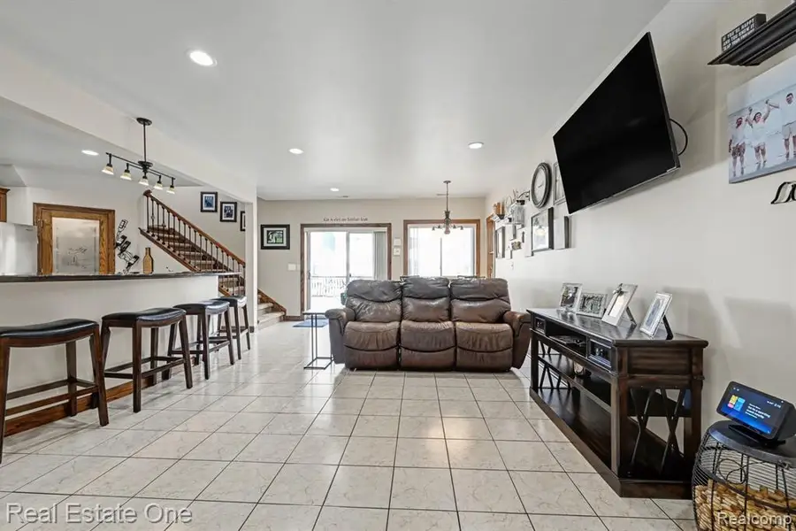 2061 Rosedale, West Bloomfield, MI  - #3