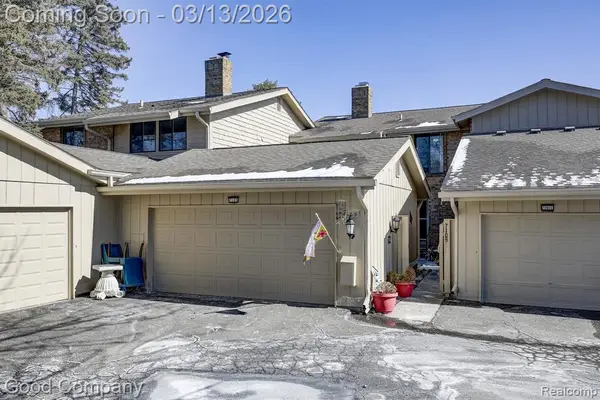 7105 Pebble Park, West Bloomfield, MI 