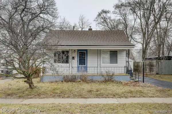 1636 W Troy, Ferndale, MI 48220