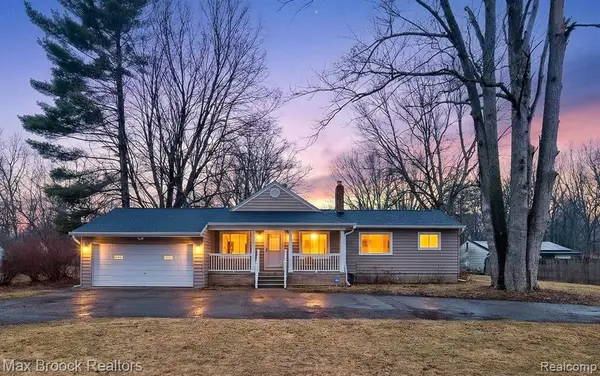 21516 Mcclung, Southfield, MI 