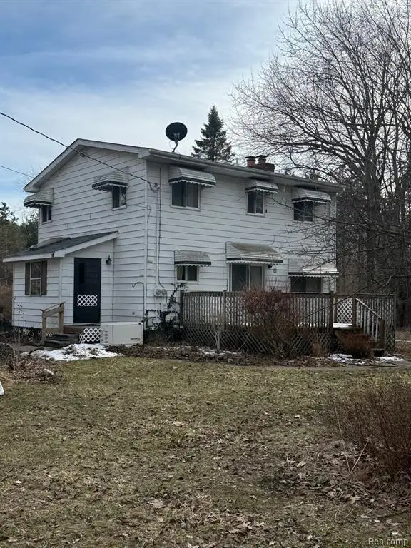 3590 Lippincott, Lapeer, MI  - #2