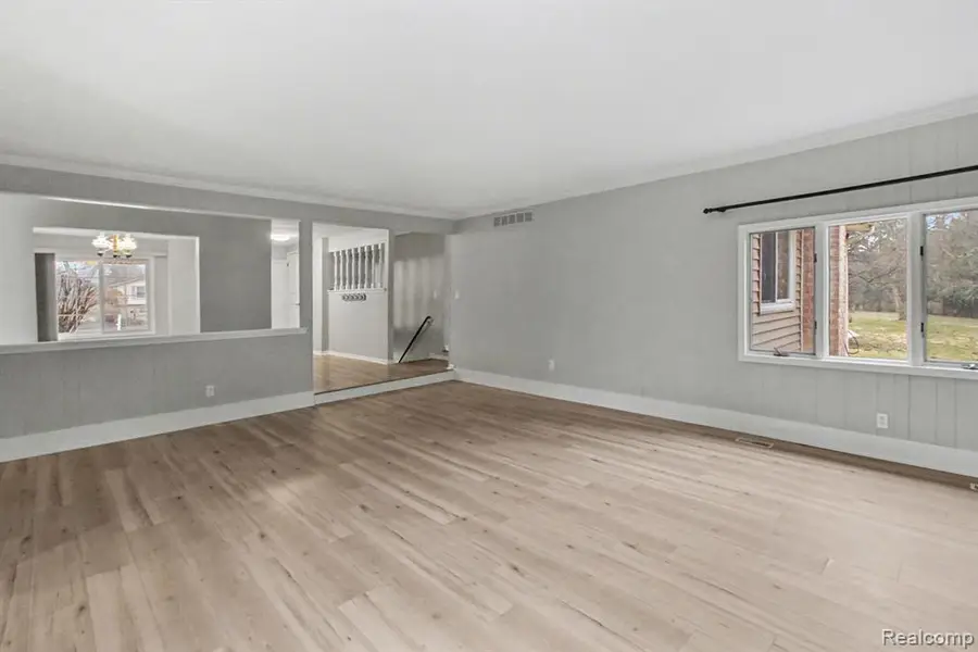 2280 Geyer, Lake Orion, MI  - #3