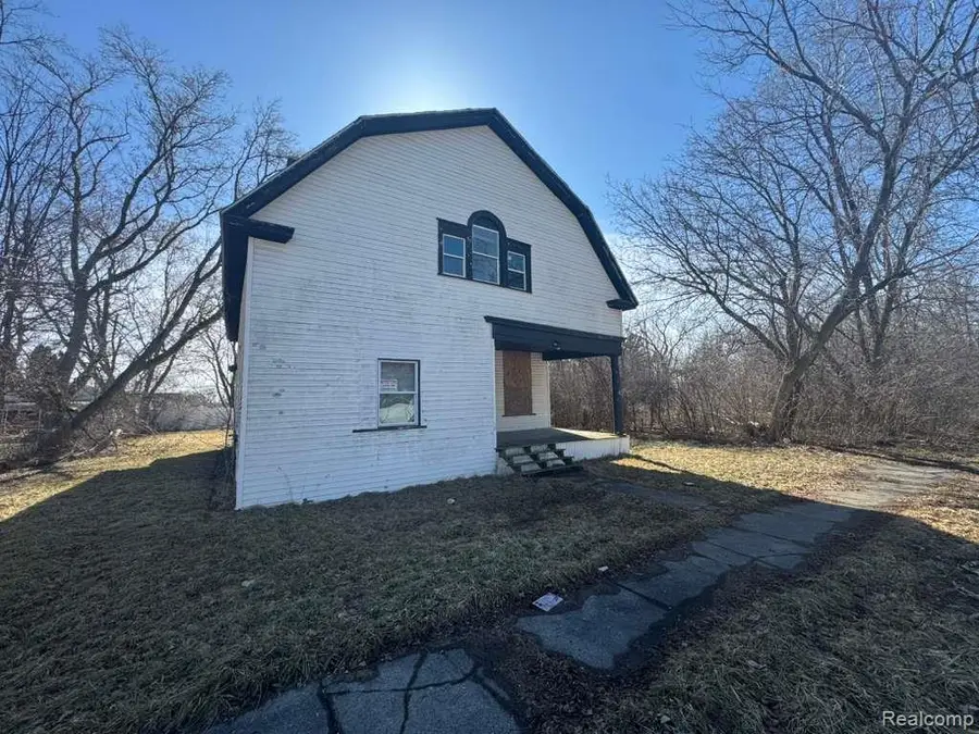 1814 Hartsuff, Saginaw, MI  - #2