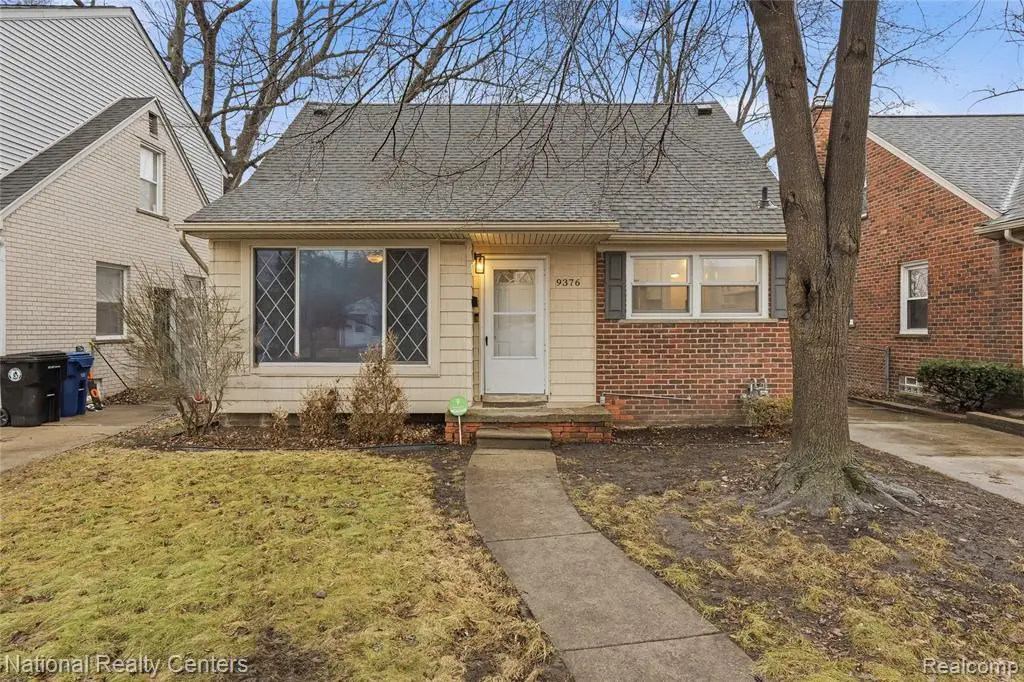 9376 Dixie, Redford, MI  - #1