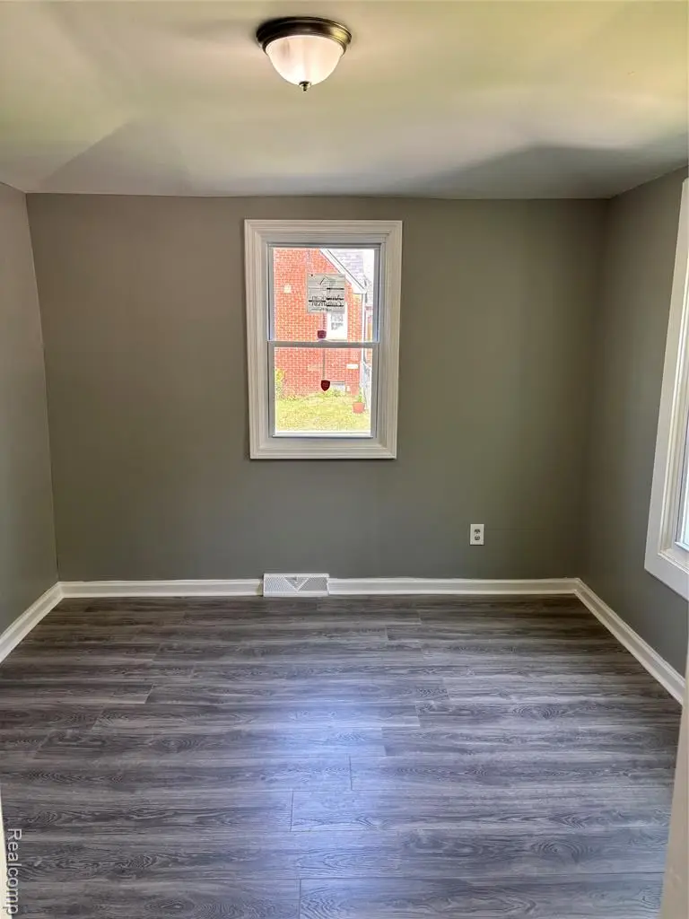 10891 Mogul, Detroit, MI  - #3