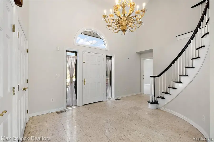 3673 York, Bloomfield Hills, MI  - #2