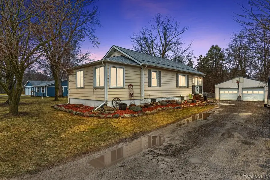 7250 Frances, Flushing, MI 48433 - #2