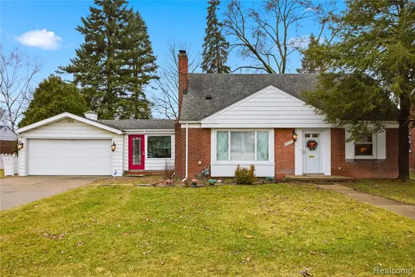 21270 Outer, Dearborn, MI 