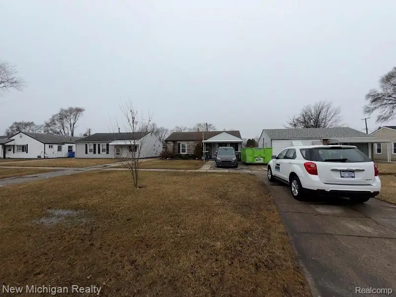 25845 Hayes, Warren, MI  - #3