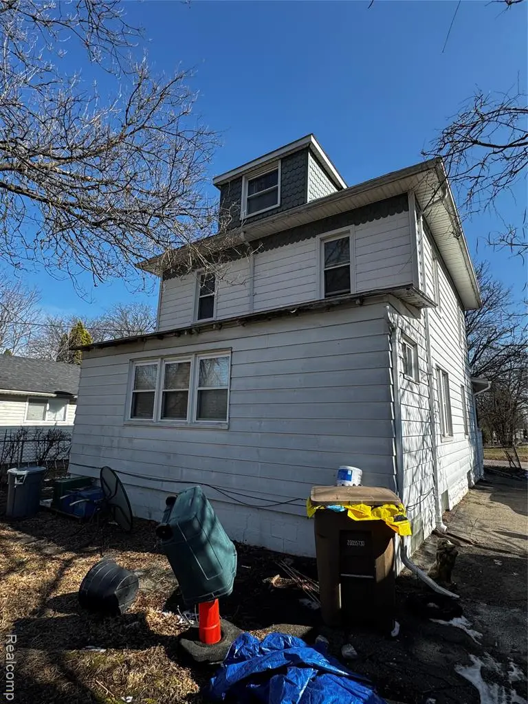 518 Howland, Pontiac, MI  - #2