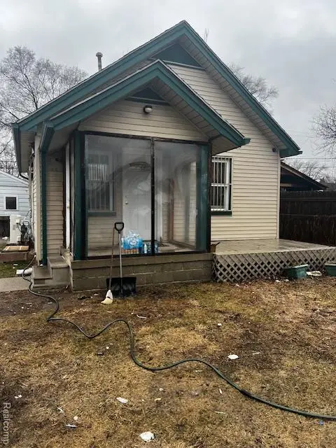6083 Rosemont, Detroit, MI 