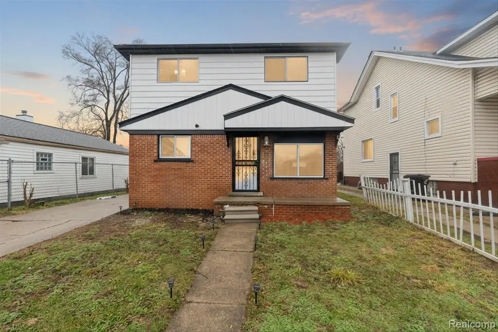 18821 Albany, Detroit, MI  - #1
