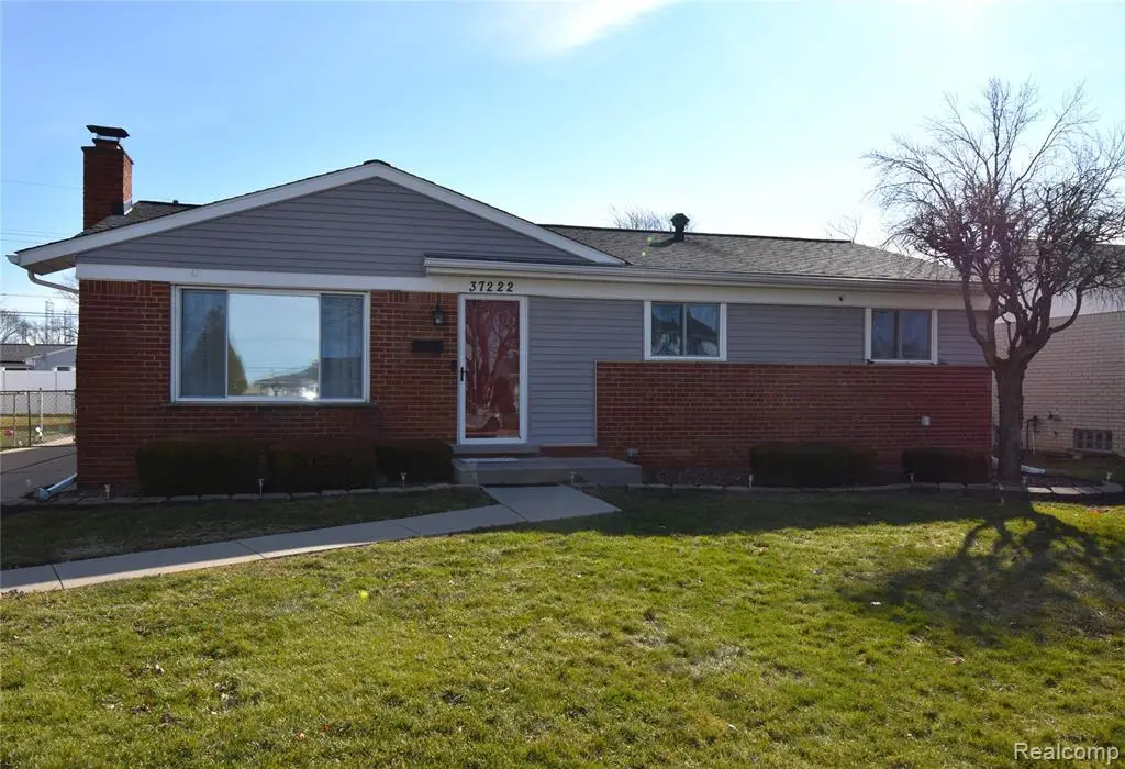 37222 Barrington, Sterling Heights, MI  - #1