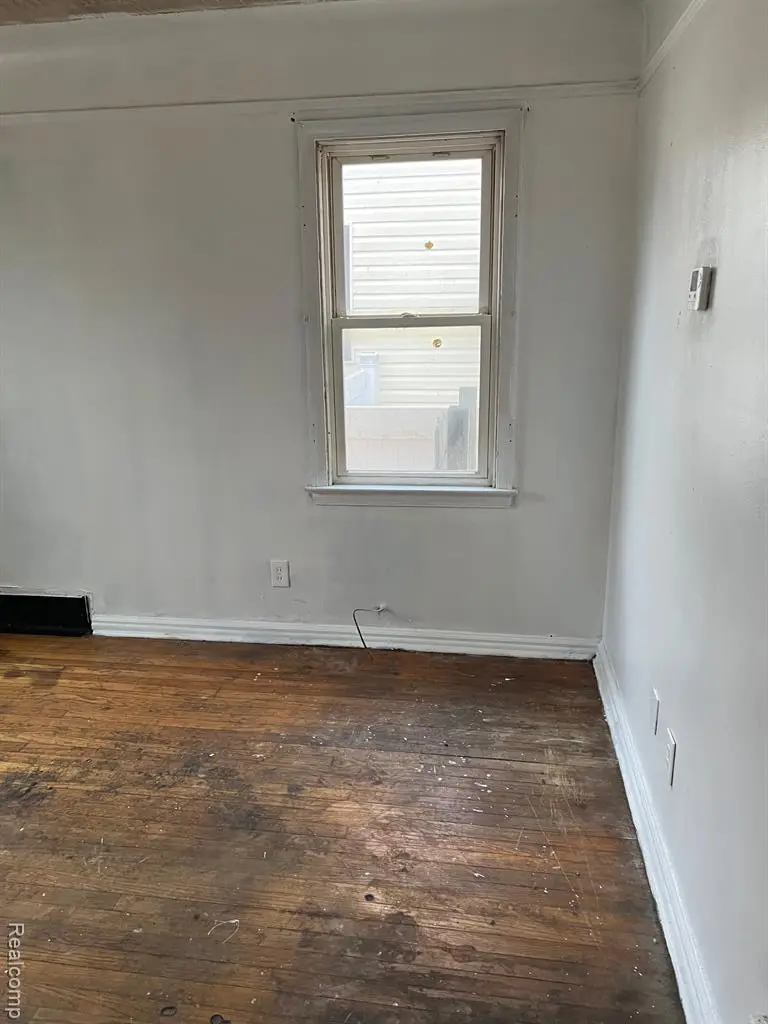 9176 Winthrop, Detroit, MI  - #2
