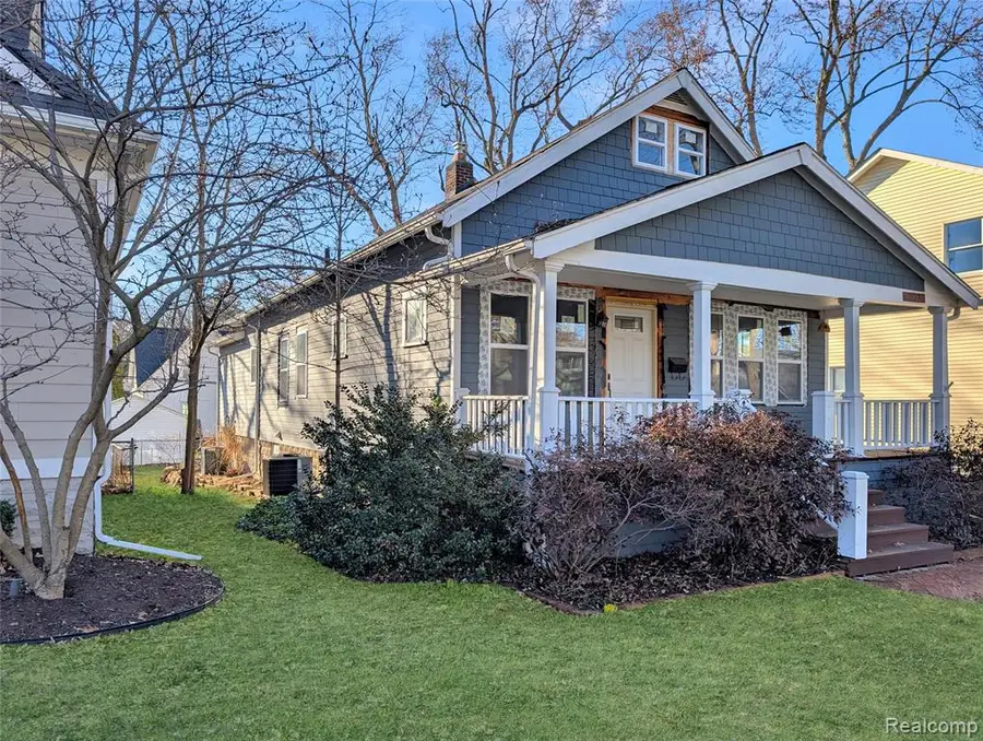 909 Hilldale, Royal Oak, MI  - #2