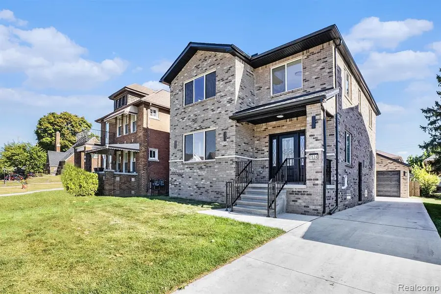 7634 Pinehurst, Dearborn, MI 48126 - #3