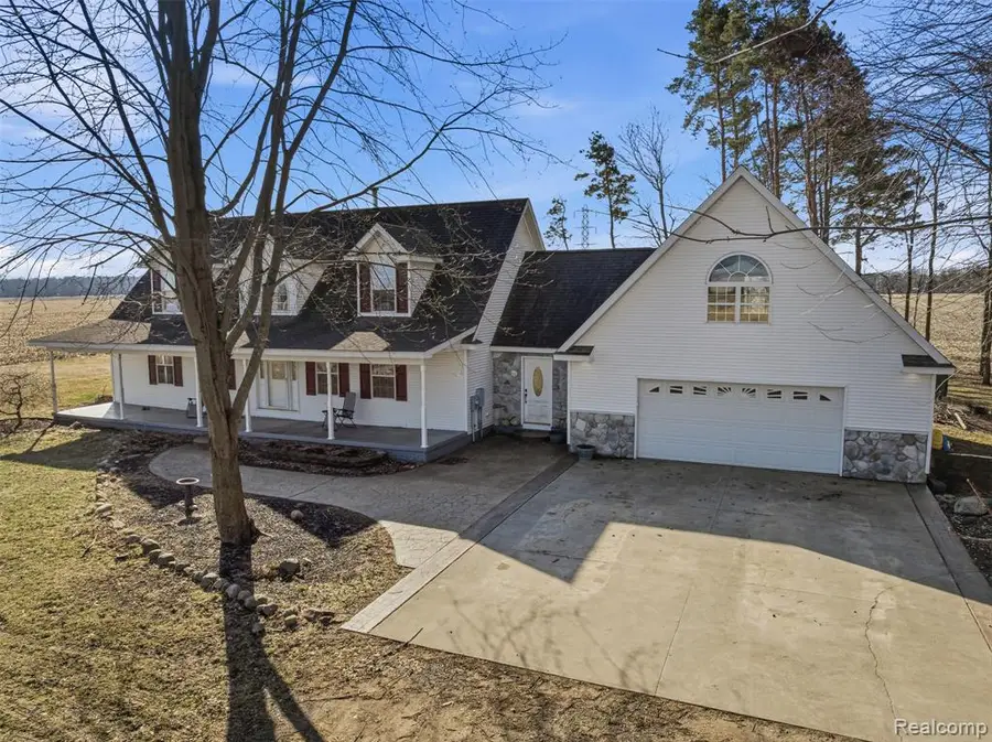 8753 Brewer, Millington, MI 48746 - #2