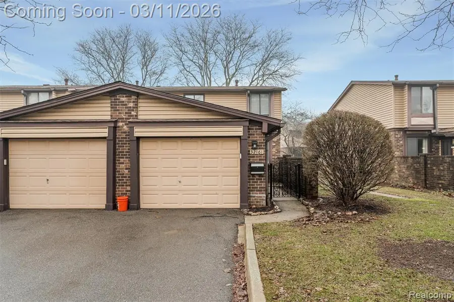 32161 W 12 Mile, Farmington Hills, MI  - #2