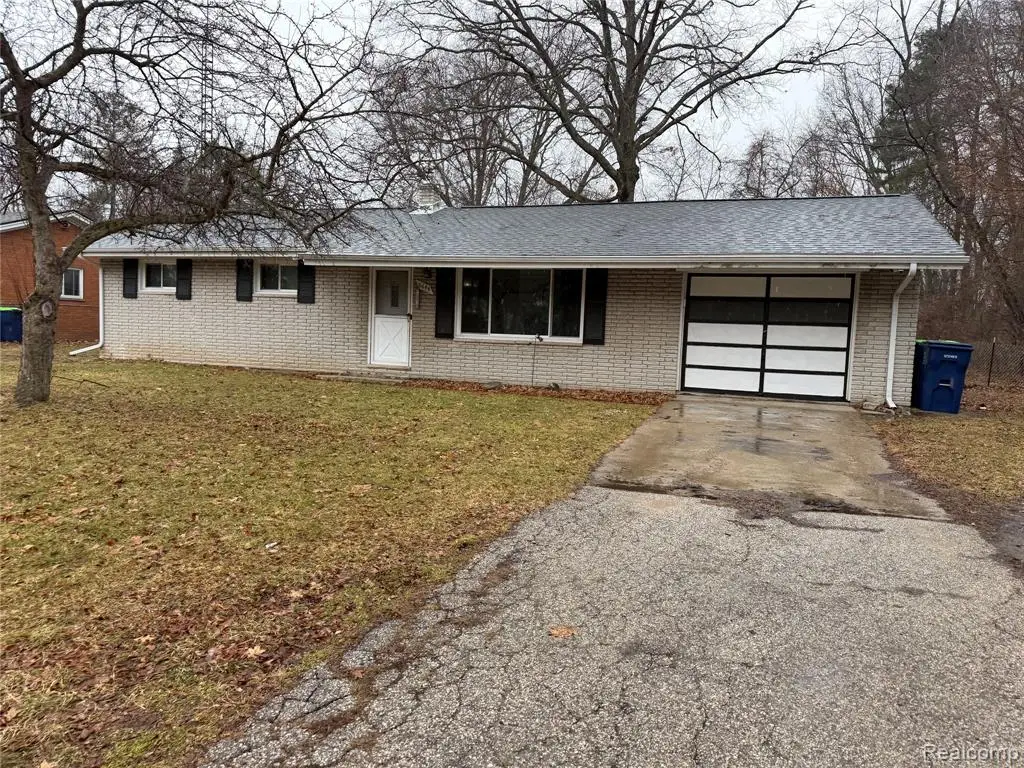 6644 Dorwood, Saginaw, MI  - #1