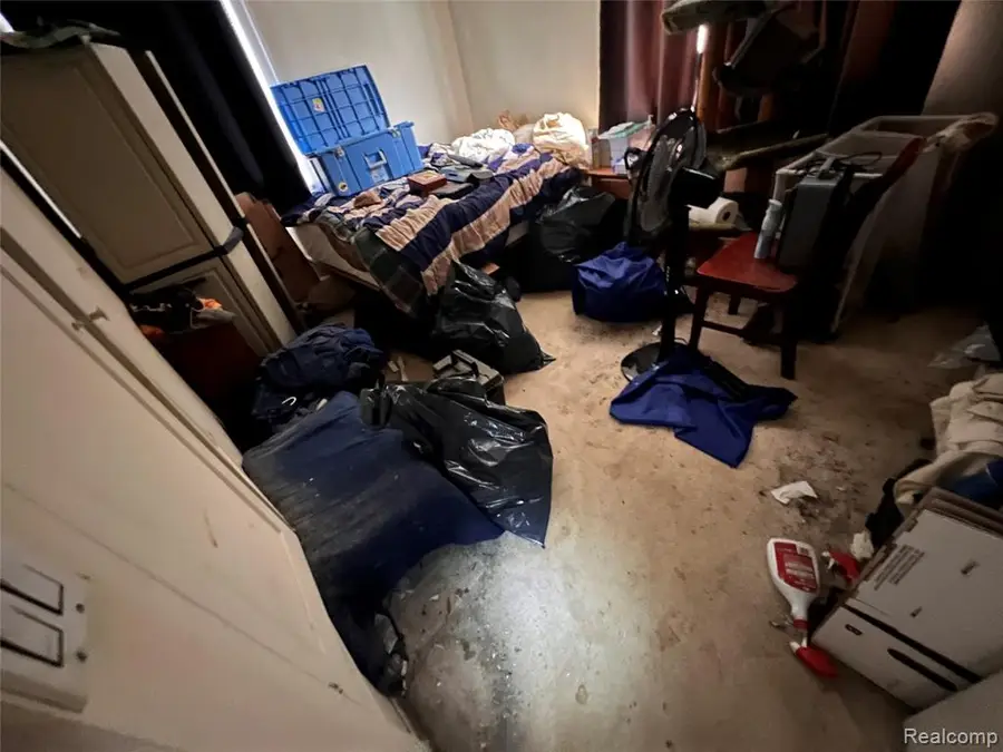 4401 Hipp, Dearborn Heights, MI  - #3