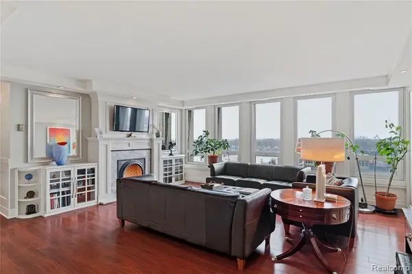 22700 Garrison #706, Dearborn, MI 