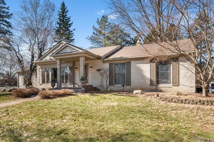 1003 Hemlock, Rochester, MI  - #2