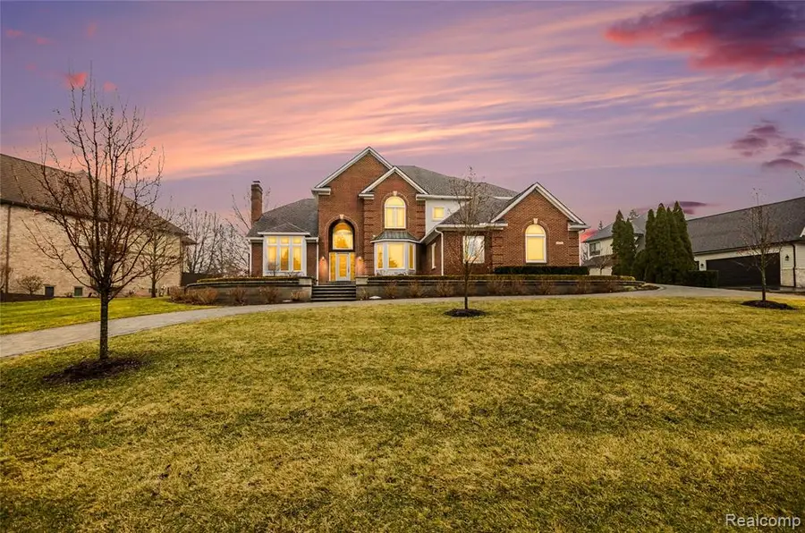 4179 Saint Andrews, Howell, MI 48843 - #2