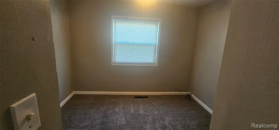 3953 19th, Ecorse, MI 48229 - #2