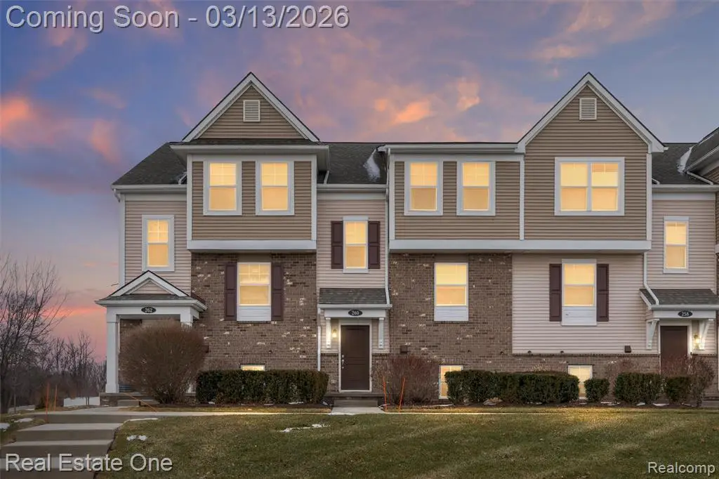 260 Center, Wixom, MI  - #1