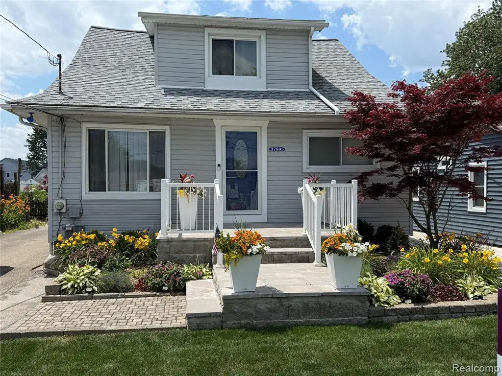 37805 Maplehill, Harrison Township, MI  - #1