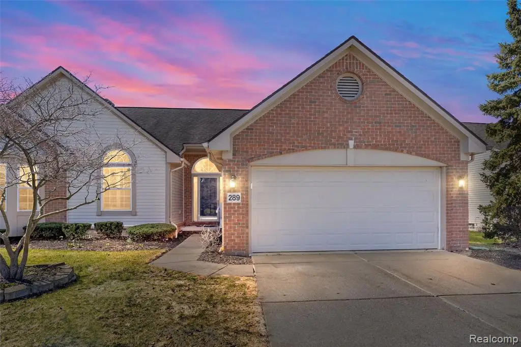 289 Shore Brook #24, Walled Lake, MI  - #1