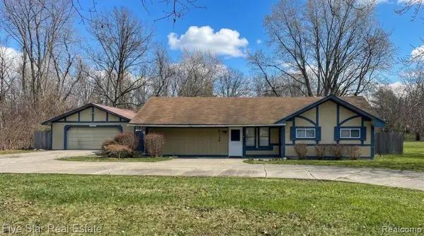 21136 Randall, Farmington Hills, MI 