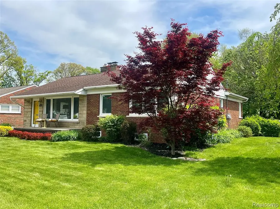 6401 Shenandoah, Allen Park, MI  - #2