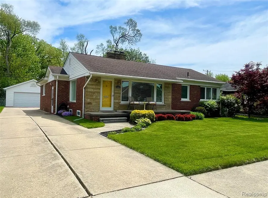 6401 Shenandoah, Allen Park, MI  - #3