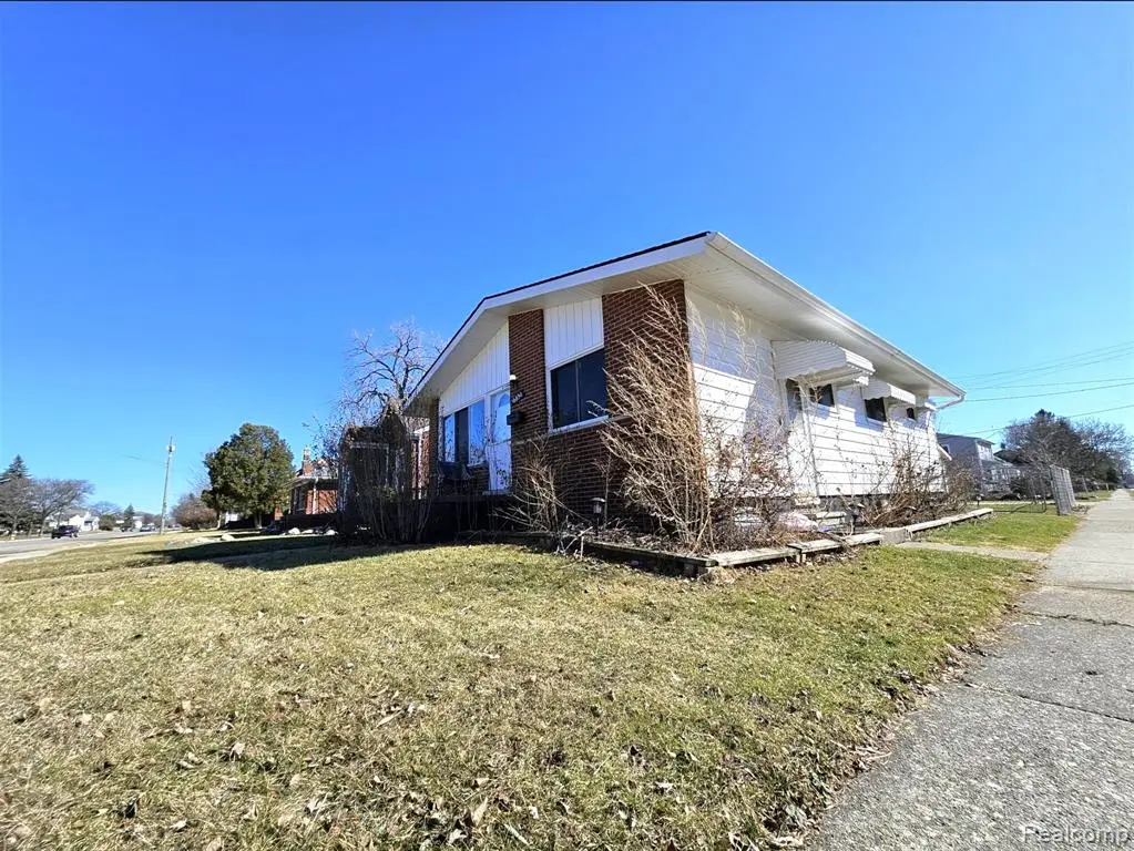 16830 S Stephens, Eastpointe, MI 48021 - #1