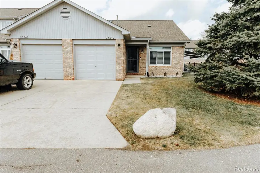 23342 Redman, Trenton, MI  - #3