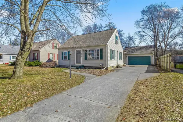 2212 Virginia, Midland, MI 