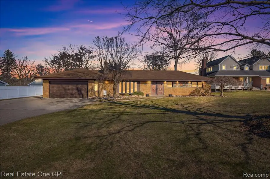 24840 E Taft, Novi, MI 48375 - #3